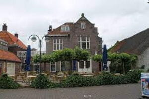 f15916c860aaee8ce199f1e2dca7464d41cc852e Ons Thuis 3